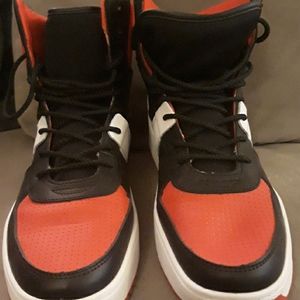 Steve Madden Hi Tops